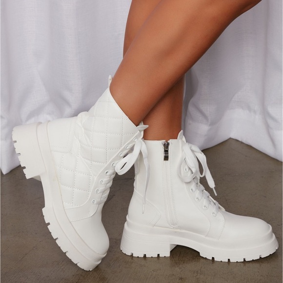 Oh You Heart Quilted Combat Boots - White - Picture 3 of 3